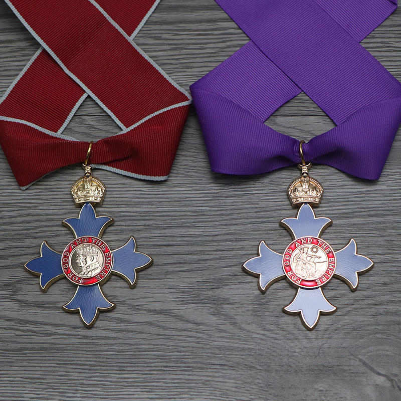 British Royal Queen's Military Cross Medal Obembecbe Great Britain Empire of the United Kingdom Excellent Knight Badge British Royal Queen's Military Cross Medal Obembecbe Great Britain Empire of the United Kingdom Excellent Knight Badge