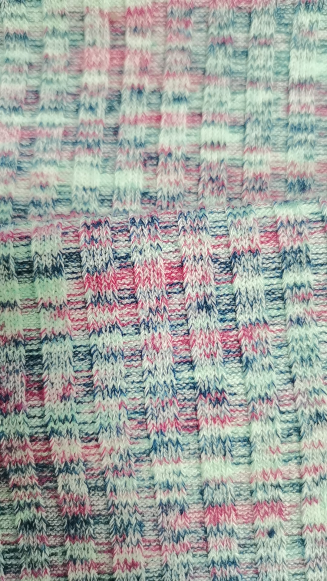 300g涤氨粗针4*4罗纹段彩休闲服面料批发