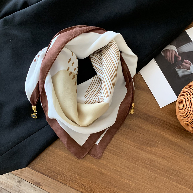 Bufanda de seda para mujer, bufanda cuadrada, estilo de primavera y verano de alta calidad, bufanda de cuello, bufanda magnética de moda, bufanda de todo fósforo, chal al por mayor