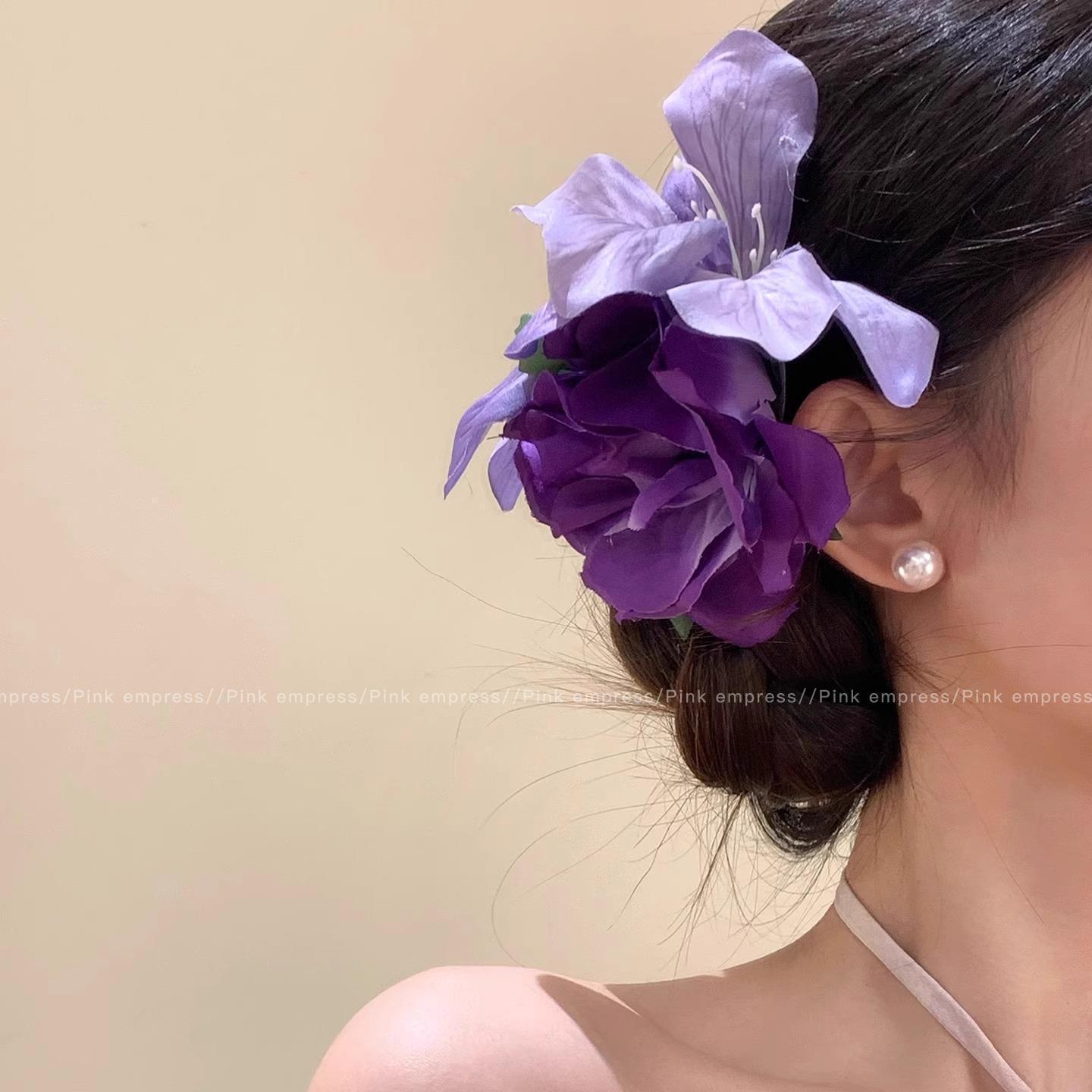 1# Horquilla de flor morada de unos 15 cm, clip inferior de 6,5 cm