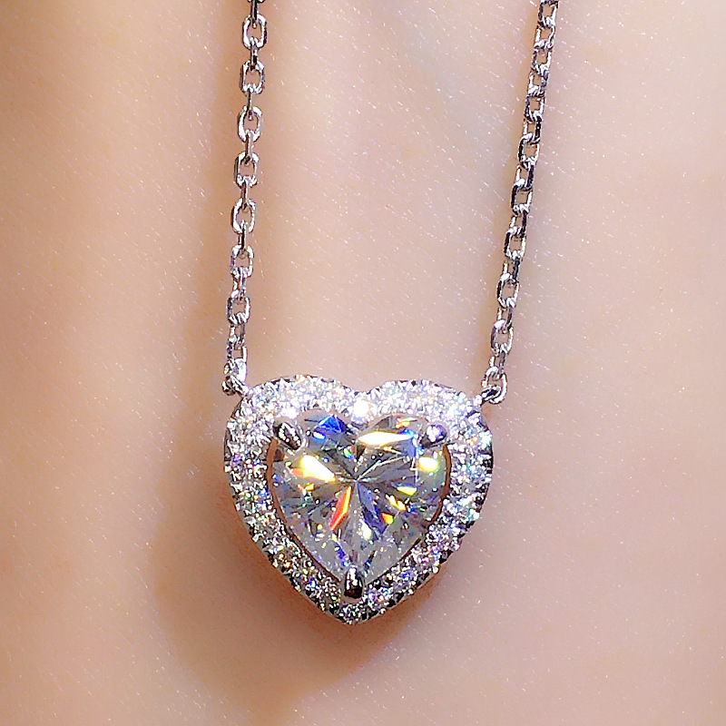 Pendant Necklace Classification Copper Chain Material Copper Elegant Lady Simple Style Inlay Heart Shape Zircon Pendant Necklace