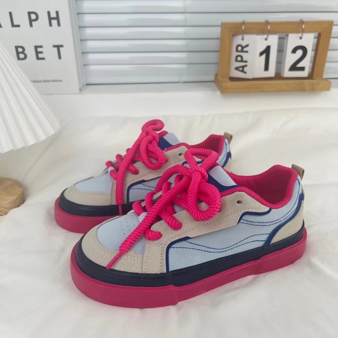 9968 más el tamaño de los zapatos de las mujeres nuevos zapatos de cuero blanco de las mujeres versátiles dopamina zapatos casuales de mayor tamaño 39-44