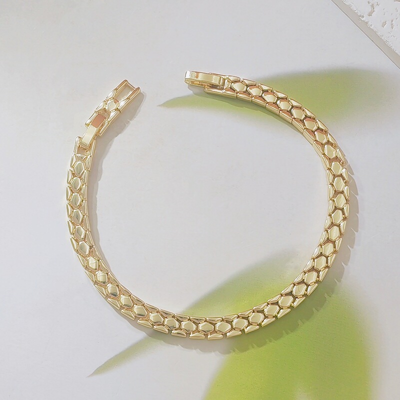 Cross-Border European and American Fashion Ol Geometric Square Splicing Gold Bracelet Copper Plated 18K Gold Snake Bone Pattern Bracelet