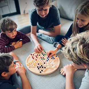 ��������ԭľ����߼��� �ں�����P ��ɫ���΃�ͯ�������