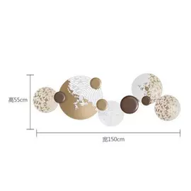 壁挂、壁饰;挂钟、壁钟;浴室镜