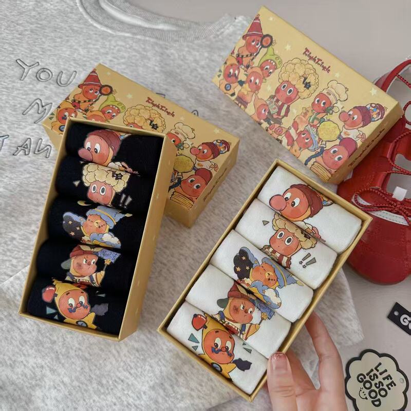 Creative Socks Made of Combed Cotton, Low-Cut, Non-Slip, Couple Style, Invisible Boat Socks, Trendy Socks, Gift Box Set, Star Design for Women Creative Socks Made of Combed Cotton, Low-Cut, Non-Slip, Couple Style, Invisible Boat Socks, Trendy Socks, Gift Box Set, Star Design for Women