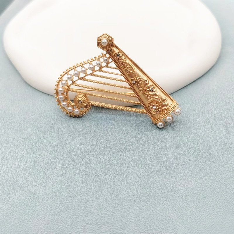 Vintage guld harpa brosch med pärla och strass för kvinnor_voghion.com