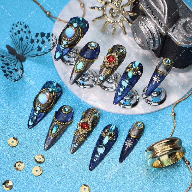 Vintage Court-Style Heavy-Duty Gemstone Nail Art, Handmade Uv Gel Finished Product, Removable Whitening Nail Stickers Wholesale Vintage Court-Style Heavy-Duty Gemstone Nail Art, Handmade Uv Gel Finished Product, Removable Whitening Nail Stickers Wholesale