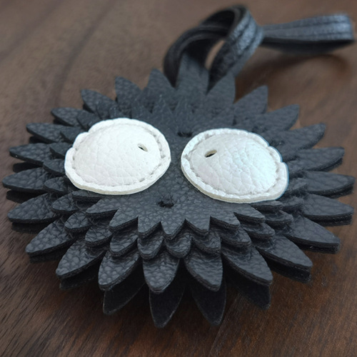Handmade Leather Car Key Holder for Men, Small Gift, Unique and Cute, Simple and Trendy for Women