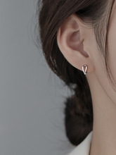 925���y�AȦˮ�ζ��ۺ��sŮС�ɶ��h2023���¿��ᔶ��