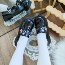 ���ѻ�؈����jk�Ʒ�����ԭ���A�^�и���У�@СƤЬ�������WԺ�L