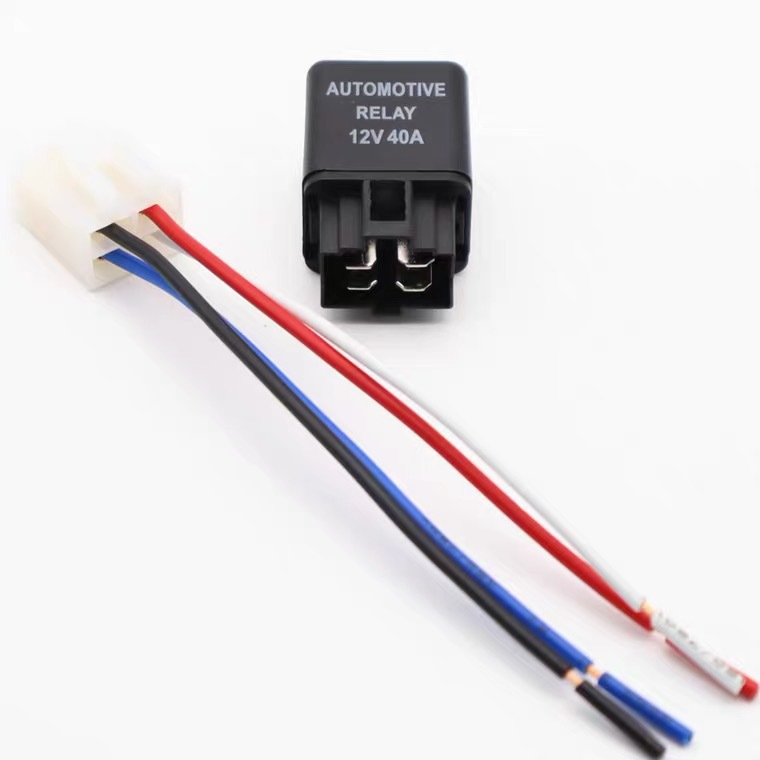 12V24V汽车直流继电器40A空调风扇大灯喇叭改装线束用常开4脚插座