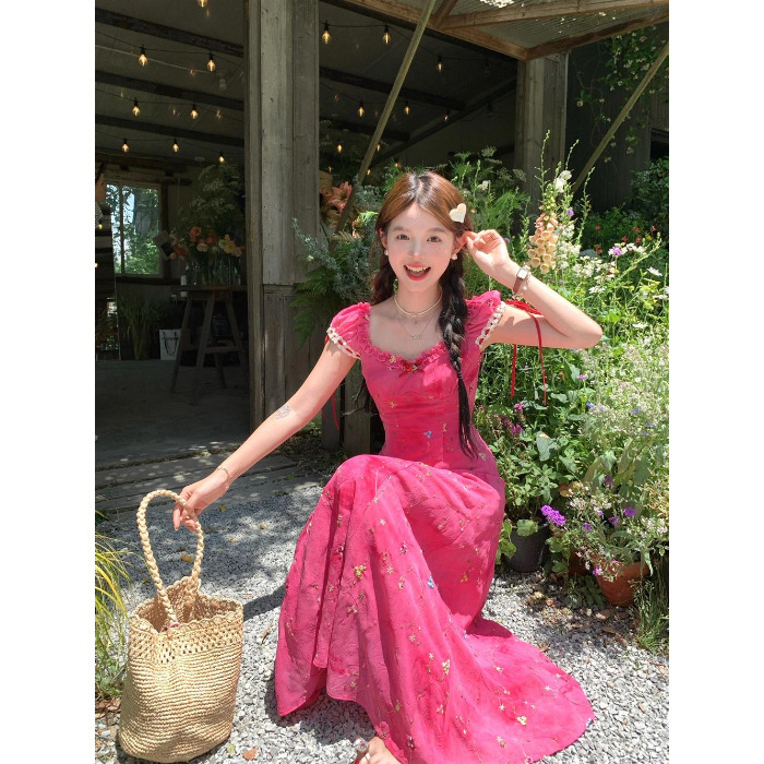 玫红色特别漂亮掐腰连衣裙夏女2025新款轻奢高级感收腰显瘦碎花裙|undefined