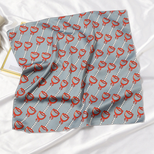 Women's Small Square Scarf Versatile Decor French Scarf Summer Hair Band Chic Versatile Collar Scarf Early Autumn Thin Scarf