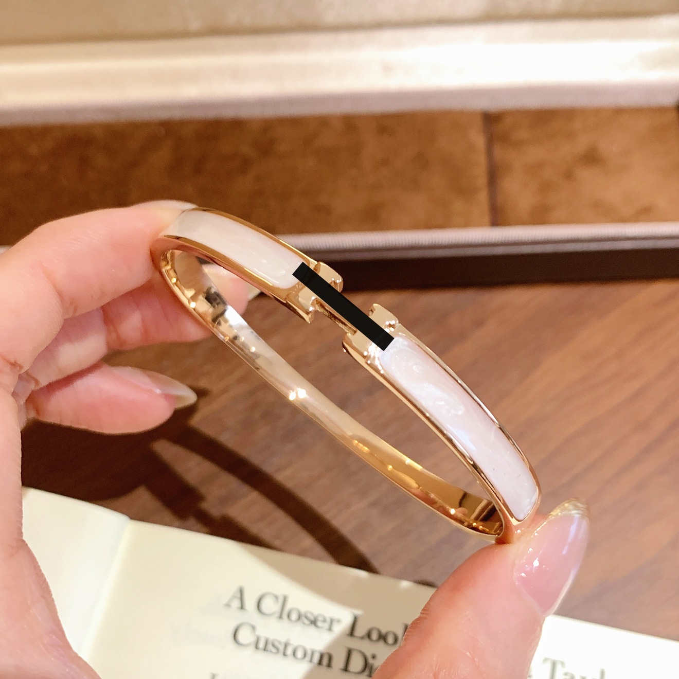 Letter H Bracelet Women's Luxury Elegant