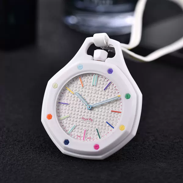 2026 Aliexpress Dunhuang Hot-Selling a Collaboration Fashion Trend Quartz Pocket Watch Factory Wholesale Deck Style