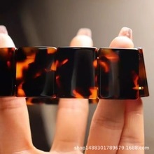 仿玳瑁色树脂合成素面手牌文玩手链