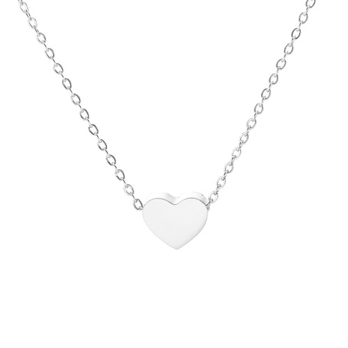 Ins-style personalized heart bear titanium steel necklace for women, non-fading silver lockchain, niche simple pendant necklace accessory