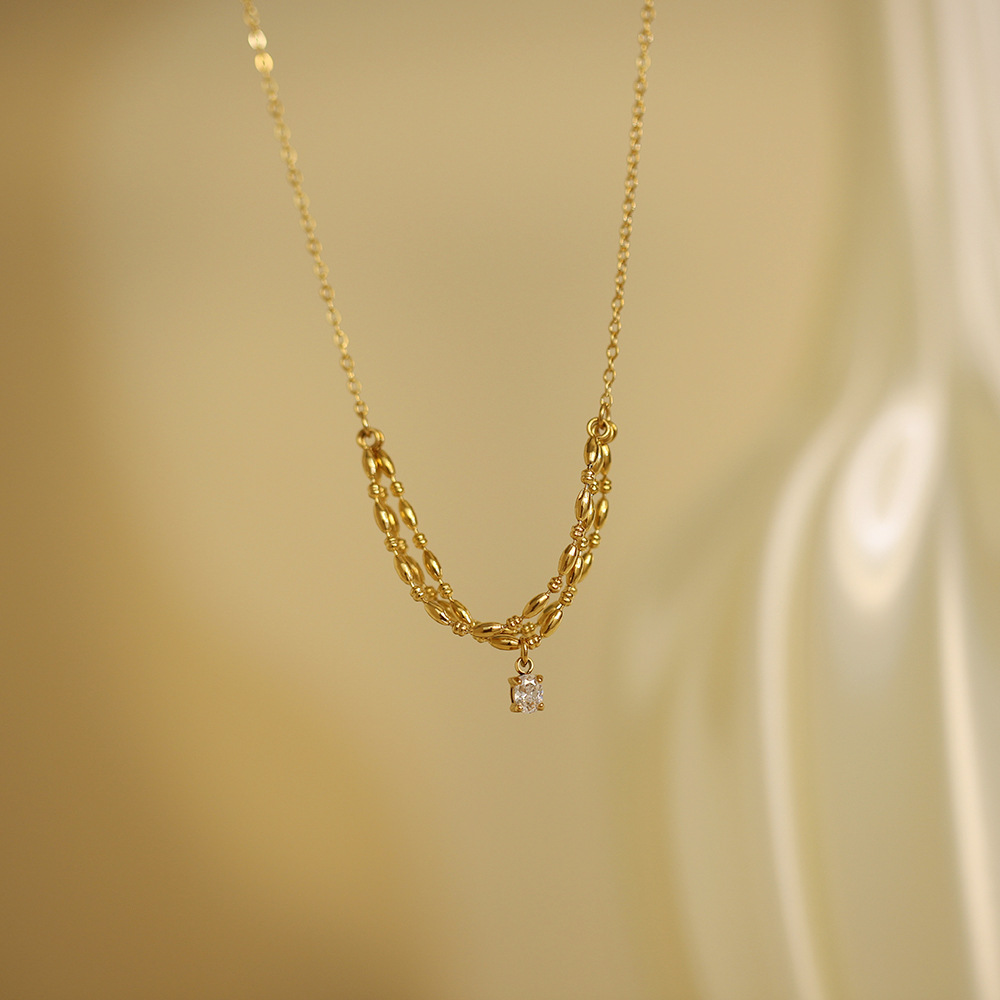 Stainless Steel Oval Zircon Inlaid Pendant Necklace