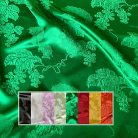 松鼠葡萄真丝冠乐绉浮雕弹力提花缎布料旗袍新中式中国风服装面料