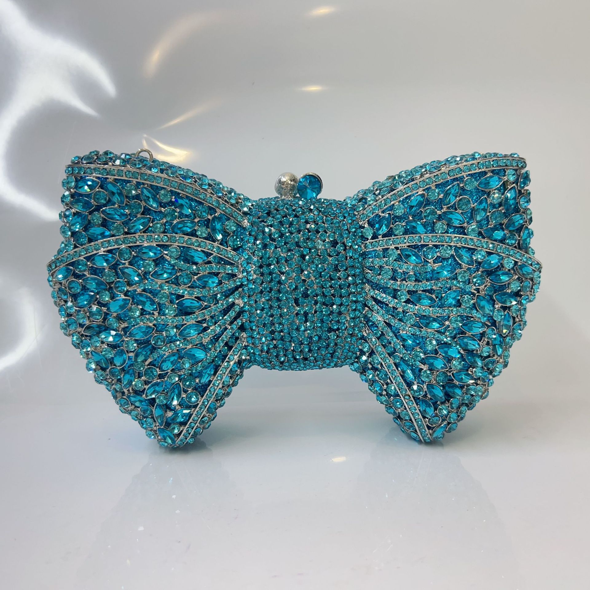Bow cristal embrague de arco transfronterizo bolsas de cena de diamantes perforadas bolsas de mano de diamantes llenas bolsas de banquete