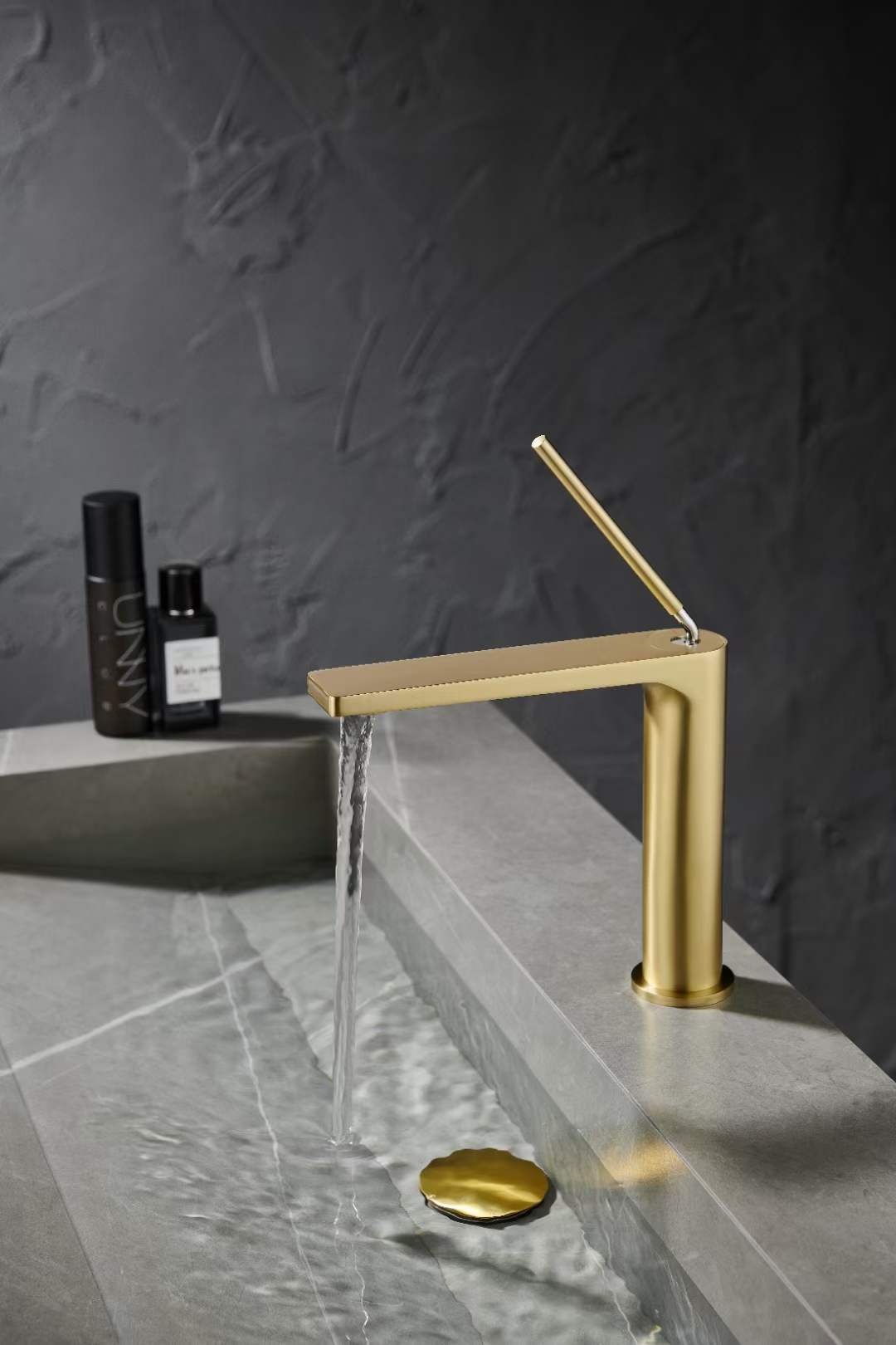 All-copper washbasin faucet, hot and cold household bathroom, washbasin gun, gray all-copper washbasin faucet undefined