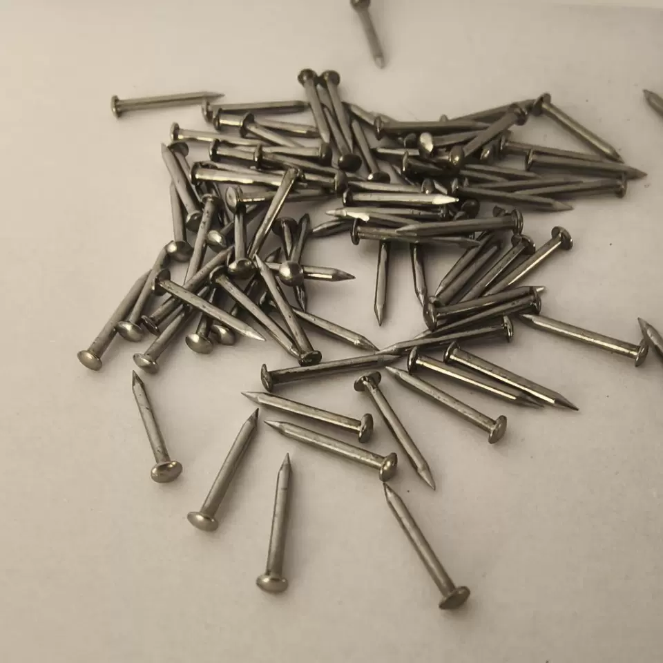 五金配件铁钉  定 制家装建材小钉仔 鞋钉装饰钉现货批发