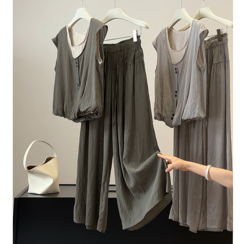 Relaxed Style Color-Blocked Faux Two-Piece Round Neck Top + Wide-Leg Pants Fashion Set for Women, New Summer Korean Style Two-Piece Set