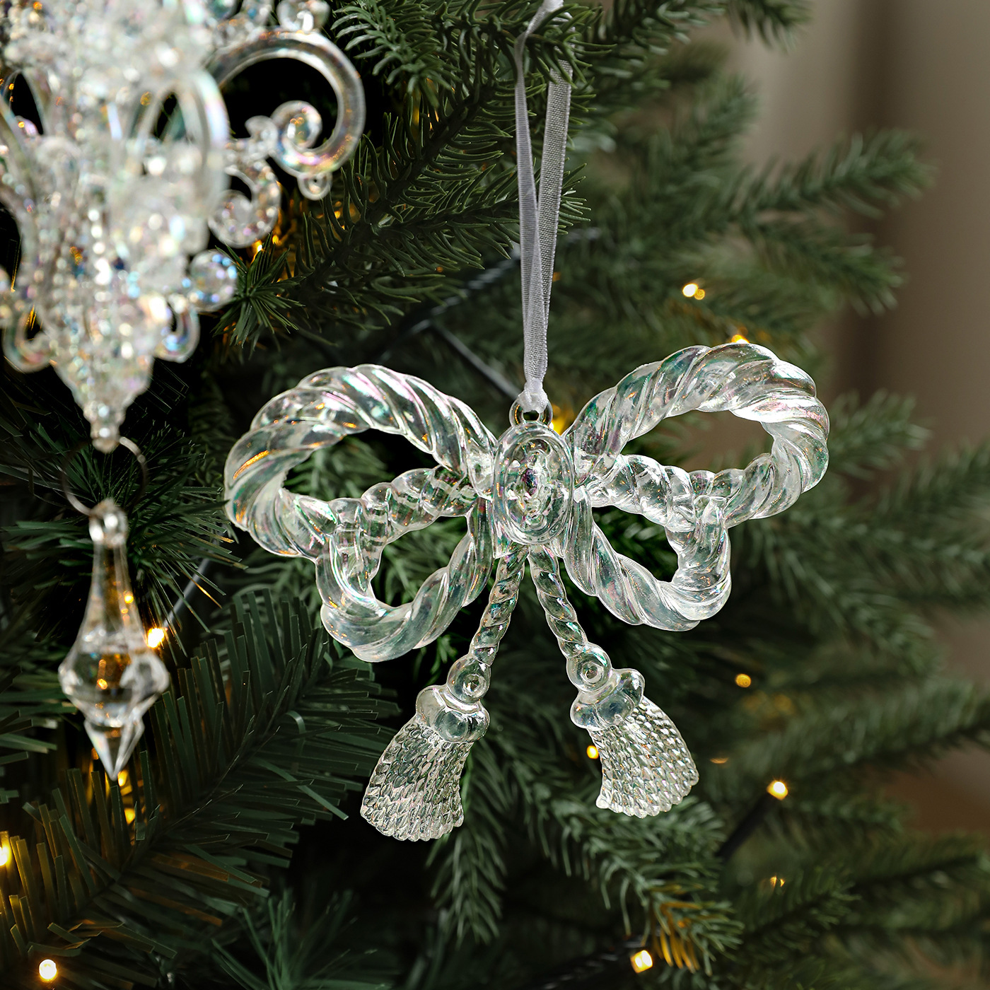 Colgante transparente transfronterizo de color fantasma color brillante árbol de Navidad colgante de plástico acrílico decoración de diseño de escena de diseño de props