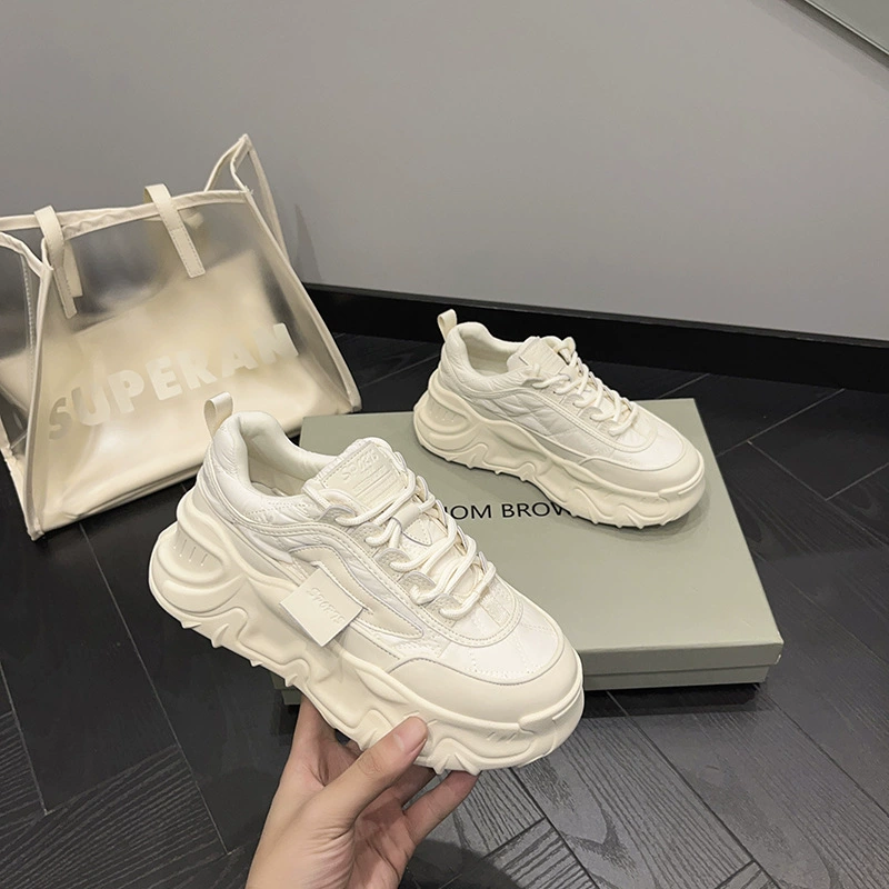 Супер Популярные черные туфли для пап из натуральной кожи для женщин 2023 весна и осень новая Повседневная Платформа Спортивные кроссовки на платформе