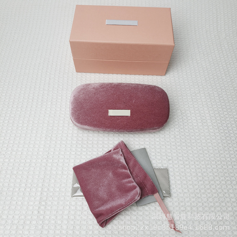 Factory Direct Sales of High-Quality Packaging Boxes, Only for Shipping with Glasses, Complete Packaging Included. Please Note When Ordering, Single Orders Will Not Be Shipped Factory Direct Sales of High-Quality Packaging Boxes, Only for Shipping with Glasses, Complete Packaging Included. Please Note When Ordering, Single Orders Will Not Be Shipped