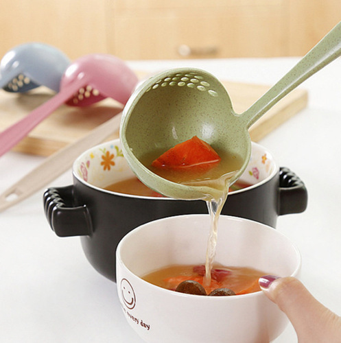 Soup spoon colander two-in-one long handle filter spoon plastic large spoon hot pot spoon wheat straw spoon plastic spoon