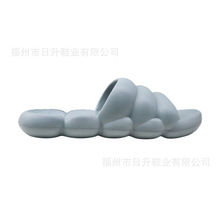 OEM定制欧美跨境情侣居家一字拖鞋外穿EVA厚底毛毛虫拖鞋Slippers