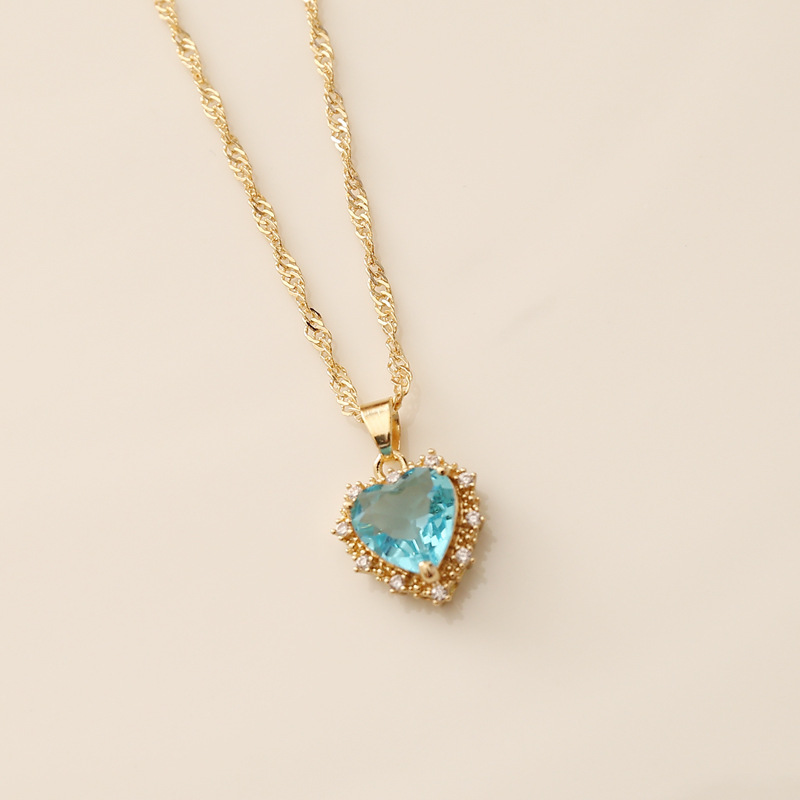 Daily Occasion Copper Material 1 Piece Fashion Heart Shape Copper Inlay Zircon Pendant Necklace
