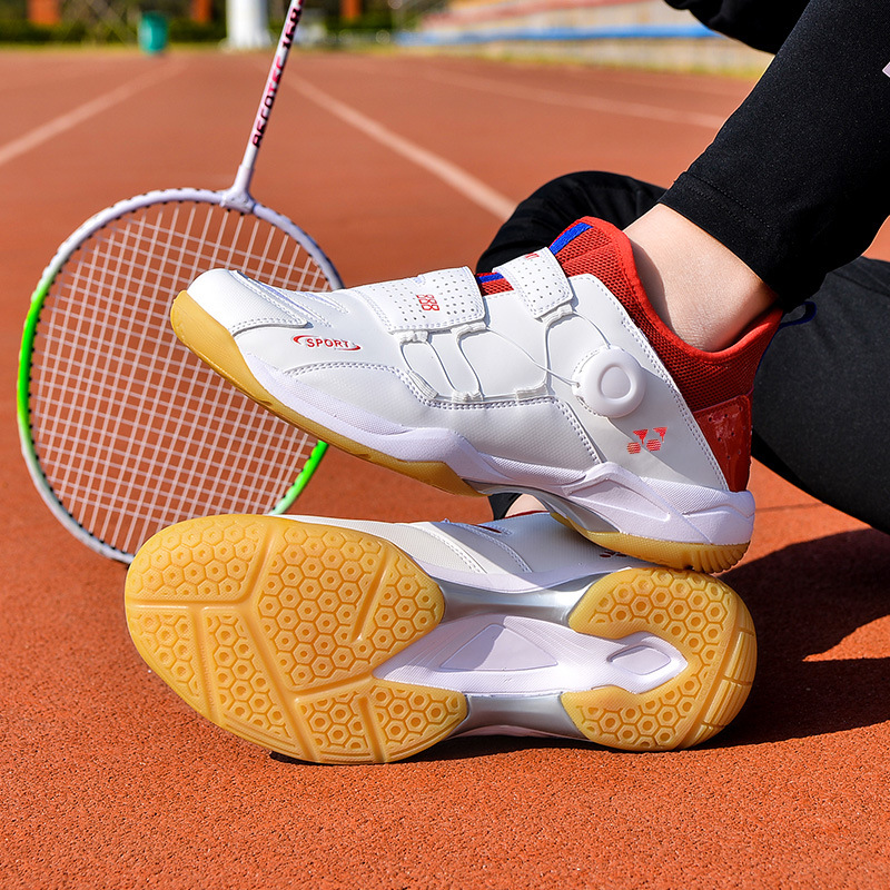 Nuevos zapatos de bádminton transfronterizos para parejas, zapatos de tenis de mesa casuales de botón giratorio de tamaño grande