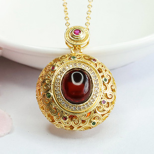 Xinyu Natural Blood Pendant Water Purification Amber Sachet Hollow Necklace Women Factory Wholesale HP3082910