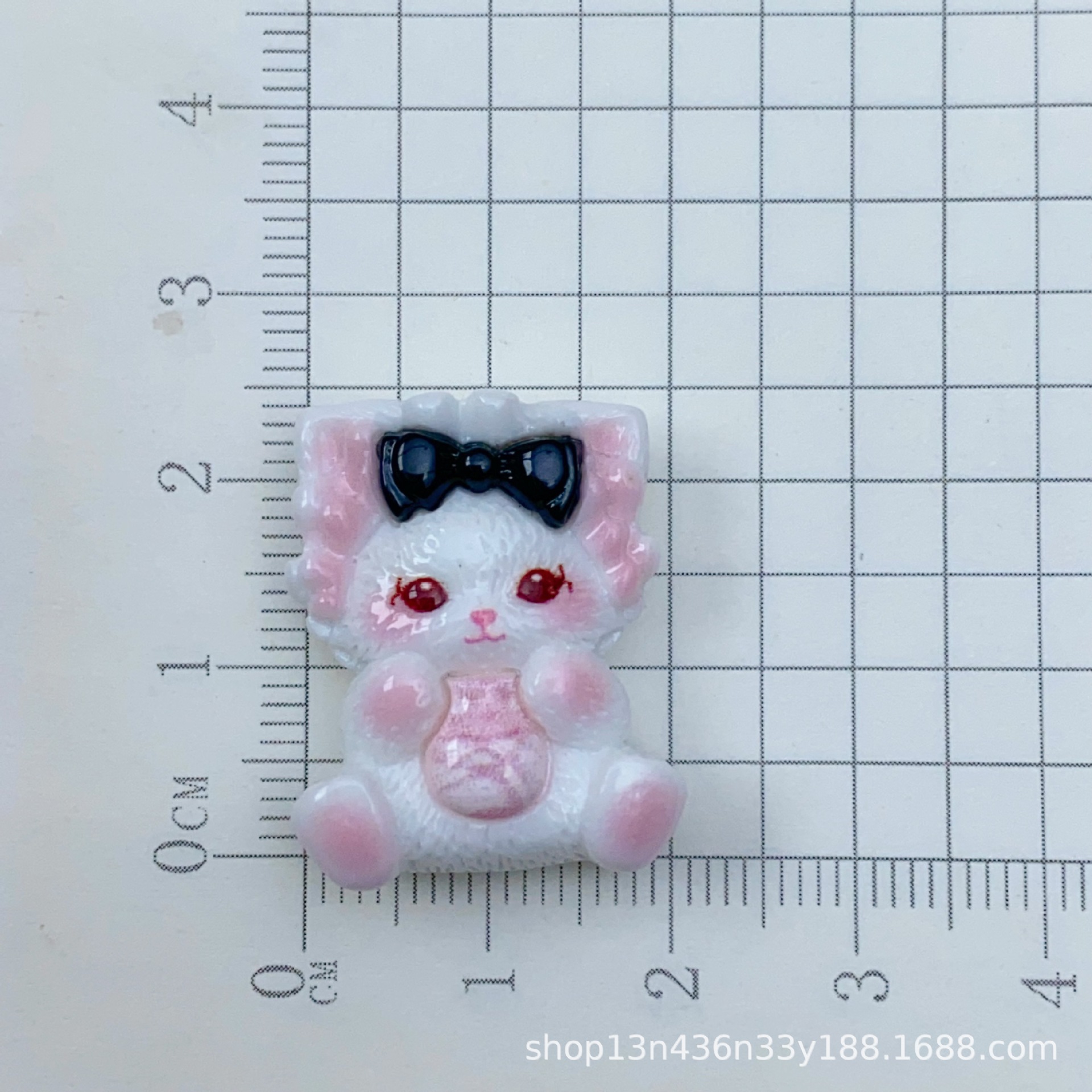 かわいい抱っこ瓶子猫diyシミュレーション樹脂部品携帯ケース手作りヘアピンアクセサリー材料