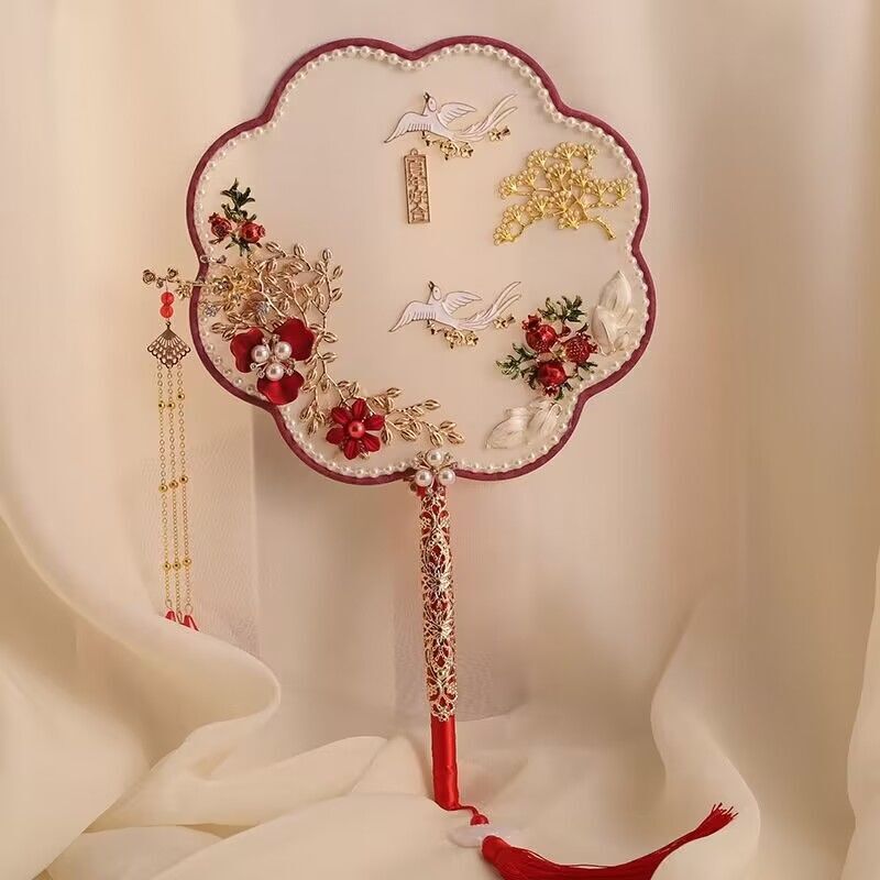 古風団子新婦結婚秀禾中国式結婚式中国秀禾服喜扇子|undefined