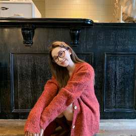 单排扣复古红色圆领毛衣外套女秋季宽松软糯针织开衫慵懒长袖上衣