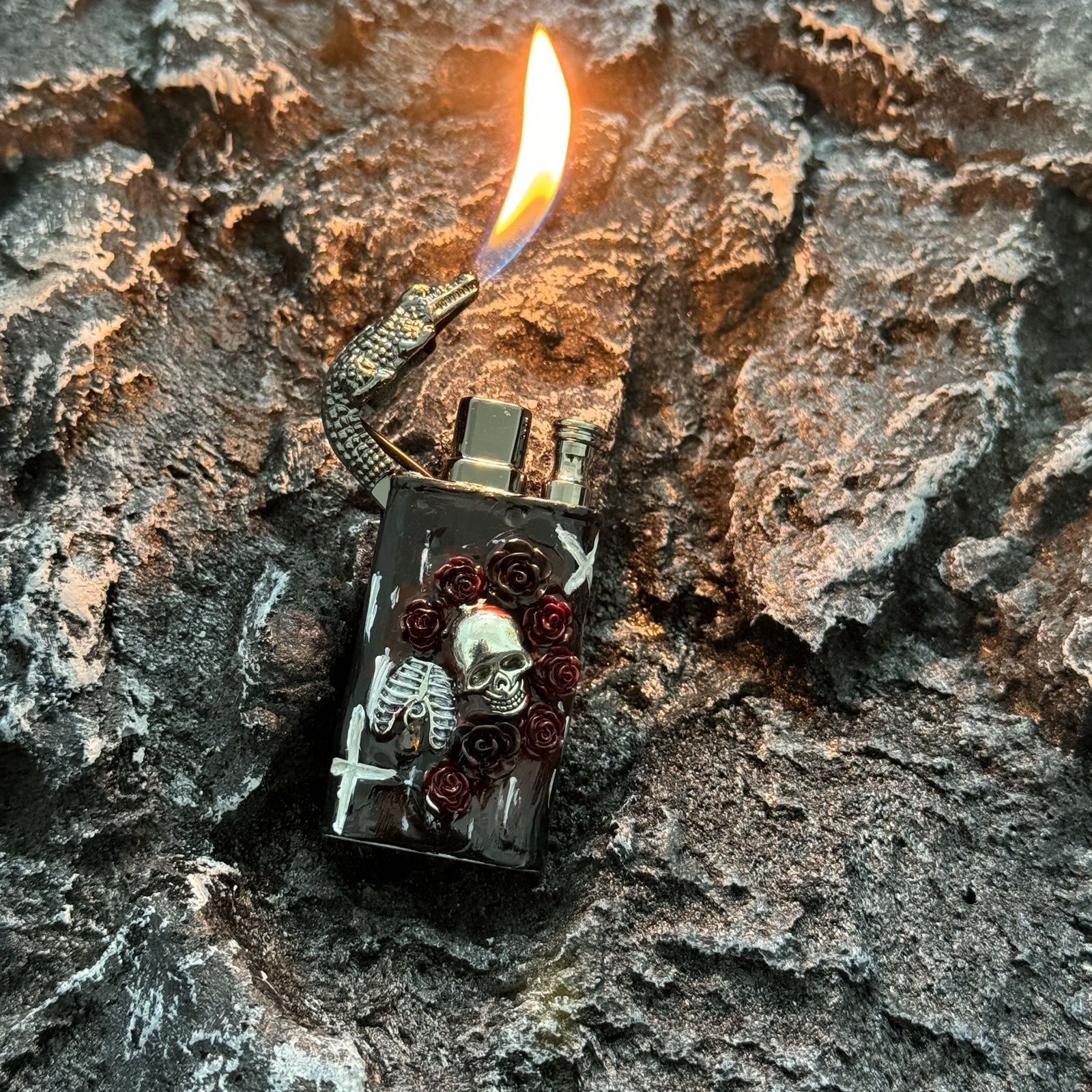 Red cocodrilo explosión doble encendedor de fuego encendedor de llama a prueba de viento encendedor de chicas creativas