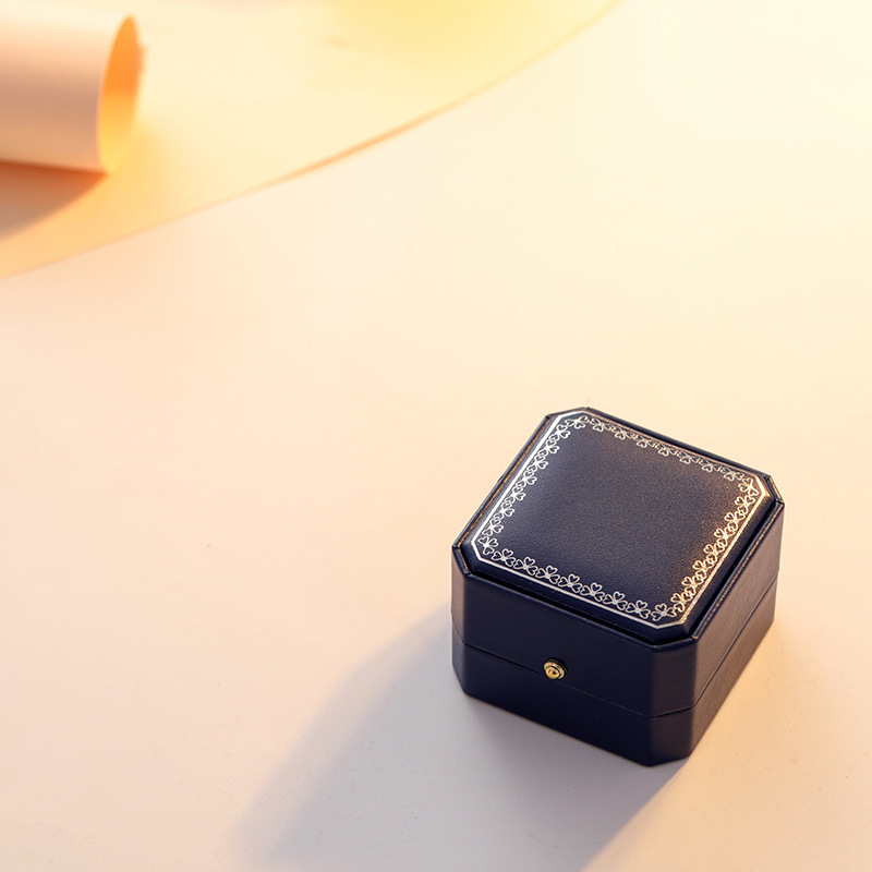 Fuente de fábrica ins caja de joyería de terciopelo caja de anillo pendientes caja de collar caja de brazalete caja de joyería caja de embalaje al por mayor