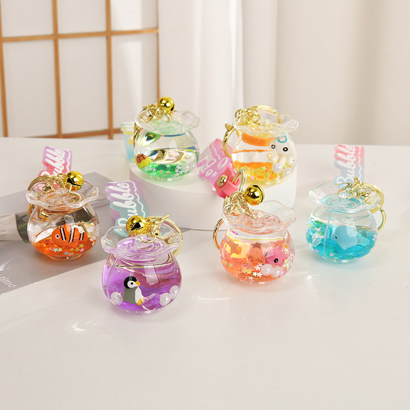 Internet famous oil bottle hot fish tank marine animal key chain quicksand oil bottle desk accessories bag pendant Internet famous oil bottle hot fish tank marine animal key chain quicksand oil bottle desk accessories bag pendant