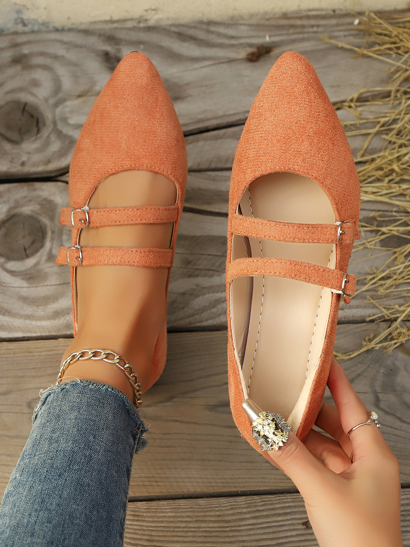 Leopard Print Suede Slip-on Shoes Pointed Toe Flats For Women_voghion.com