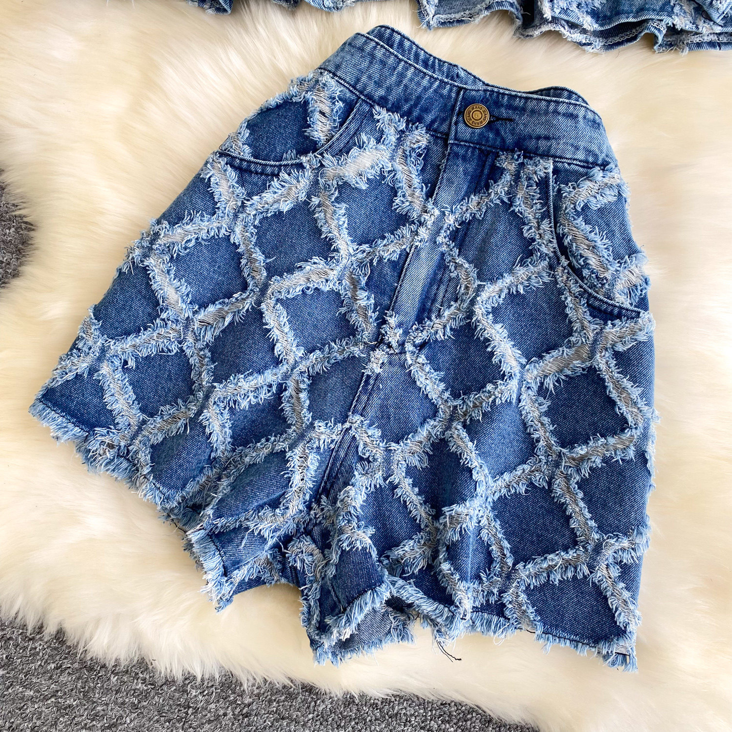 Women's Denim Shirt And Shorts Set Diamond Pattern Frayed Edge_voghion.com