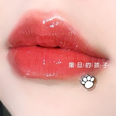 Labret stud lip piercing jewelry styling detail