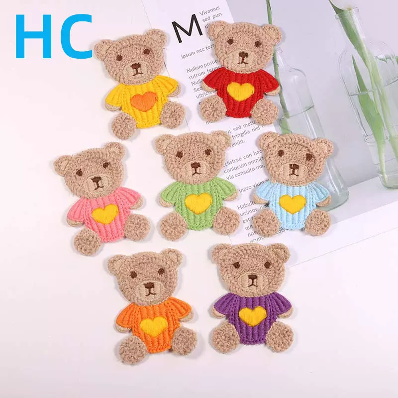 热卖箱包发饰服装补丁贴辅料针织配件 卡通毛线爱心小熊刺绣布贴