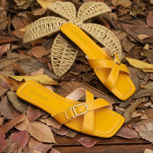 ���Q�¿����ȹ���⴩��ЬŮ�ļ��W��ƽ�׼�ɫ�ճ��ٴ���|ŮЬ