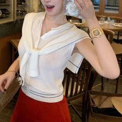 某Wus挚爱海军领100%莱赛尔天丝假两件上衣女白色无袖针织衫