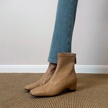 牛皮版~极简内增高弹力瘦瘦靴女后拉链英伦风方头百搭通勤小短靴