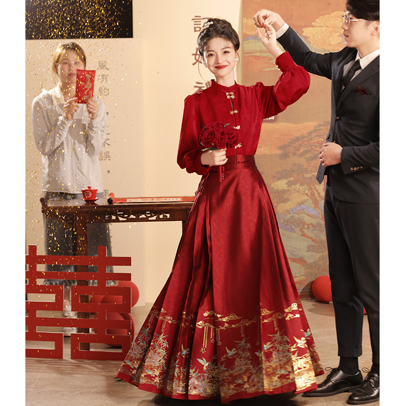 Red Mamian Skirt Wedding Dress, Bride's Cheongsam, 2026 New Style, New Chinese Style Wedding Dress, Engagement Suit, Wedding Dress for Women